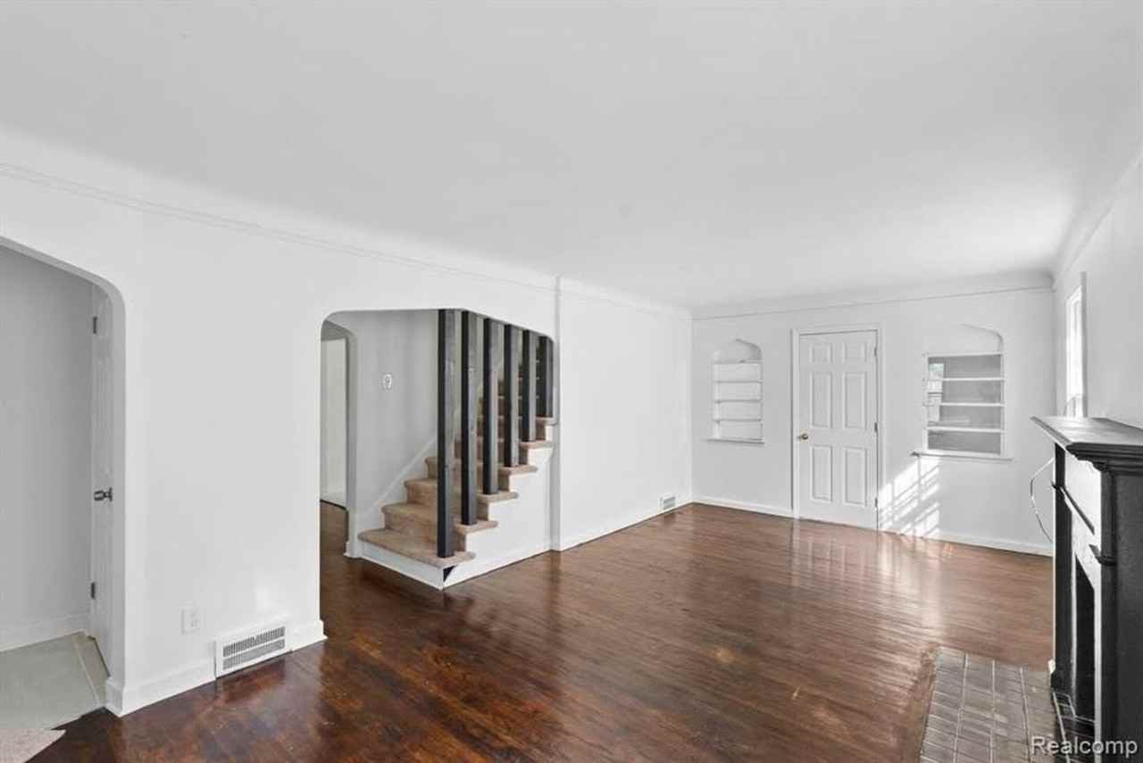 19170 Mansfield St #1 - Photo 3 of 11