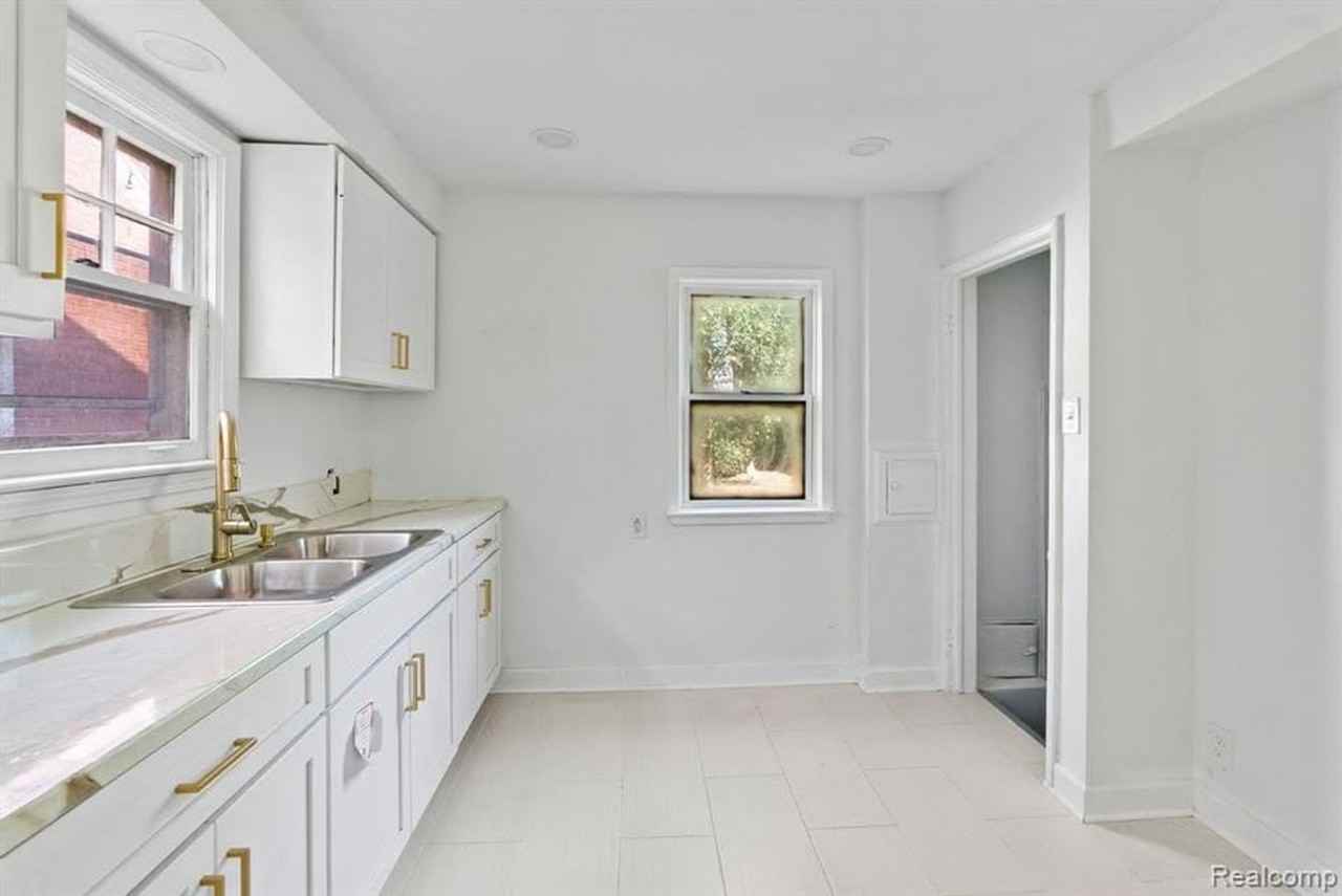 19170 Mansfield St #1 - Photo 7 of 11