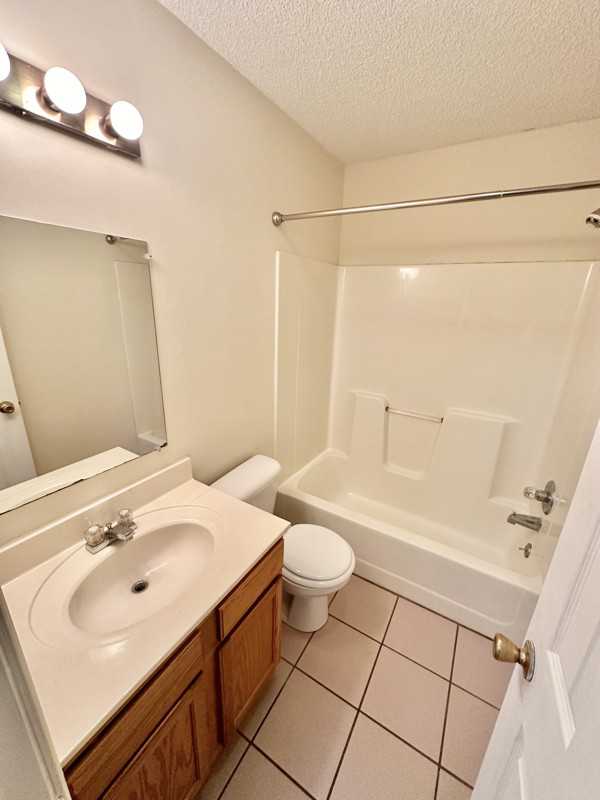 338 Old Gray Station Rd #B - Photo 6 of 9