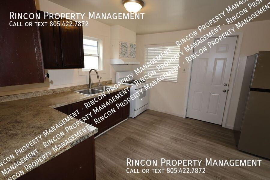 329 East Scott Street - Photo 6 of 36