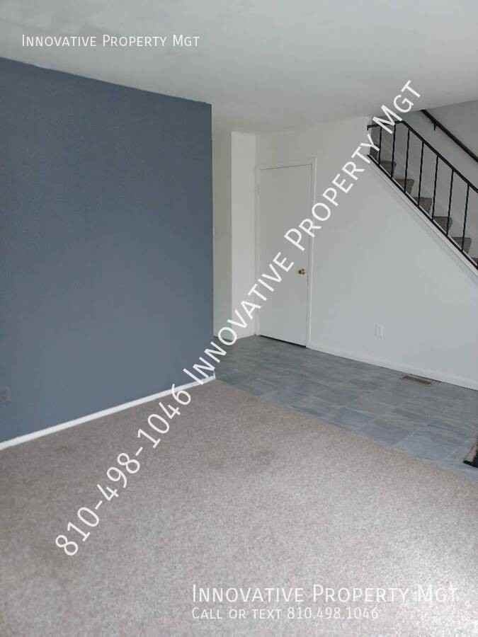 6012 Holiday Gardens Dr - Photo 3 of 28