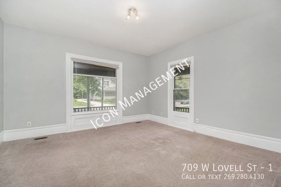 709 West Lovell Street #1 - Photo 7 of 15