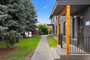 featured image of 420 Lordwith Dr #9