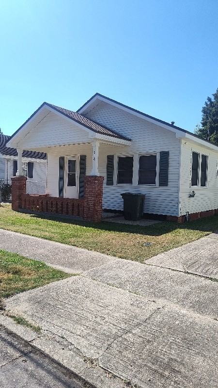 1210 Roussell St ##La - Photo 7 of 9