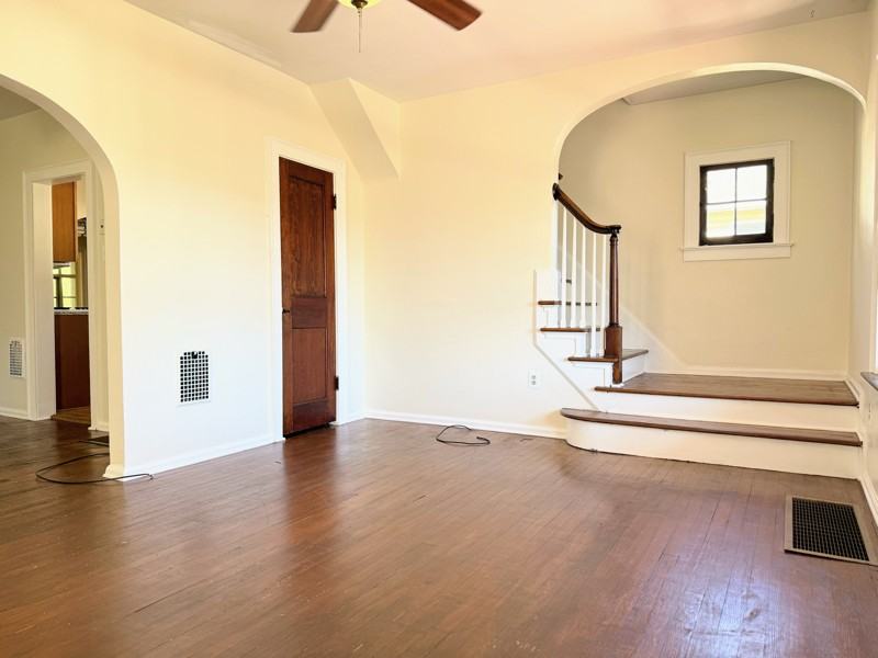 502 27th Ave - Photo 7 of 15