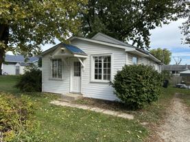 N1122 Rosewood Dr - Photo 1 of 1