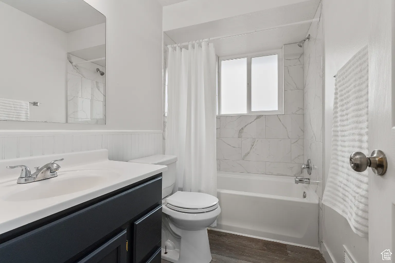 2022 S Holladay Blvd #A - Photo 3 of 17