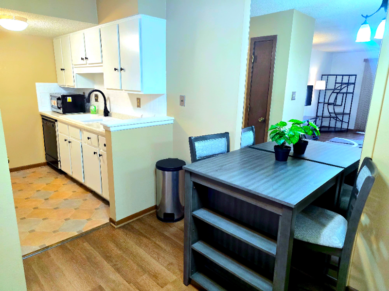 3034 Sw Lydia Ave #211 - Photo 4 of 17