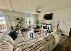 featured image of 9945 Beacon Pointe Ln