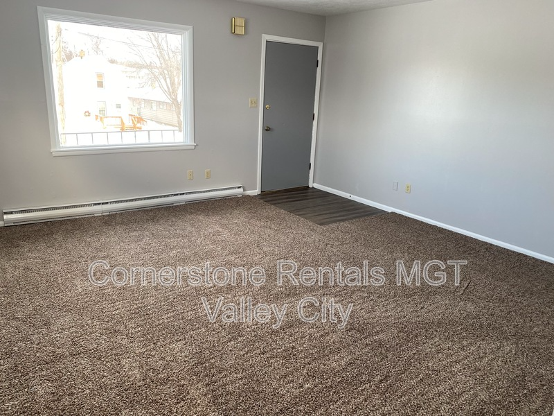 815 4th Street Southwest #827 - Photo 6 of 10