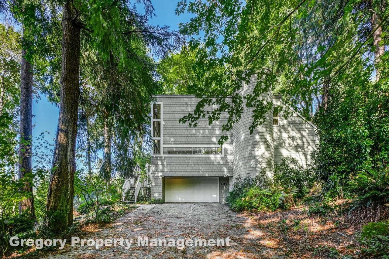 2914 E Lake Sammamish Pkwy Ne