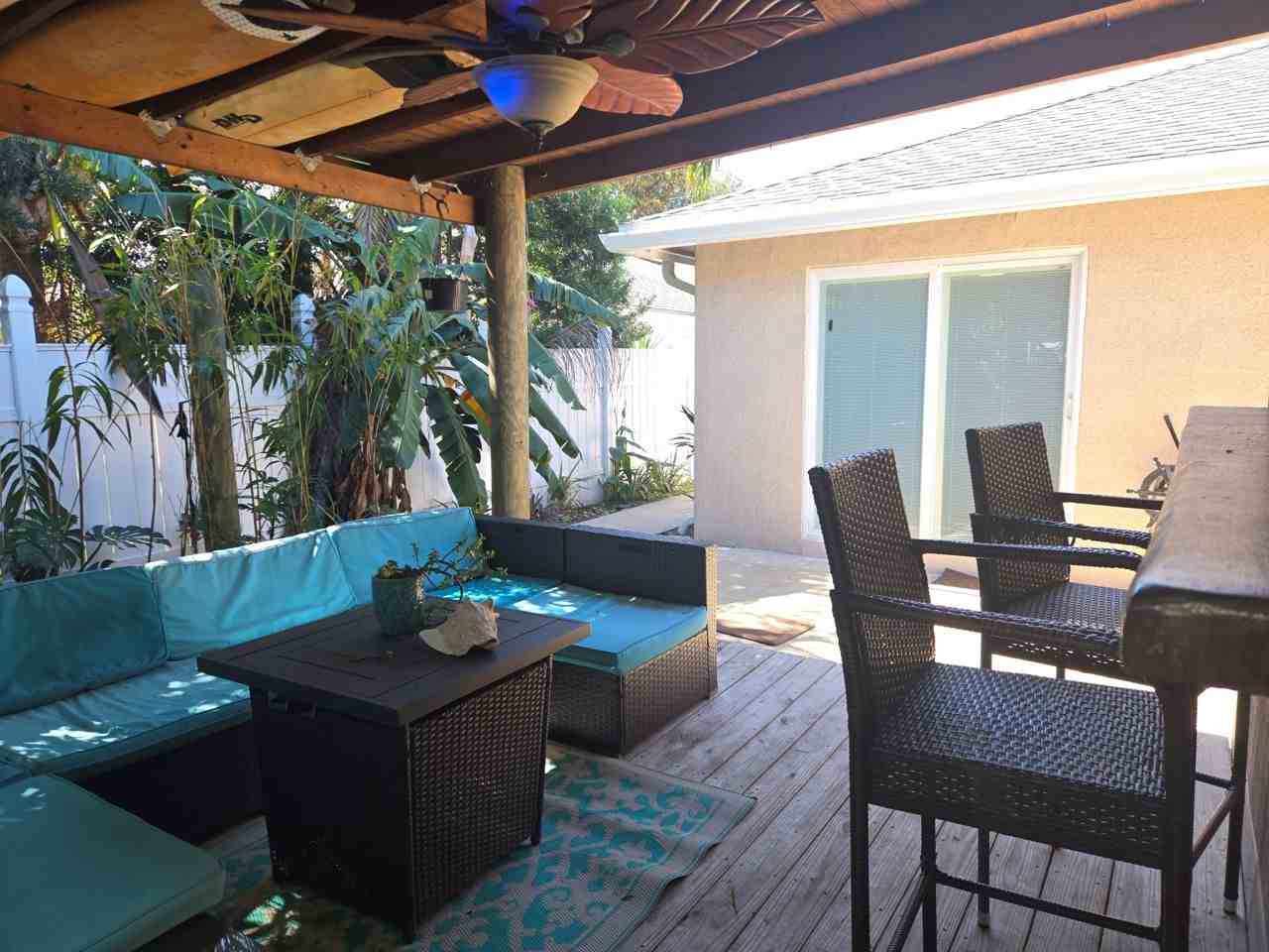 795 Stocks St - Photo 2 of 3