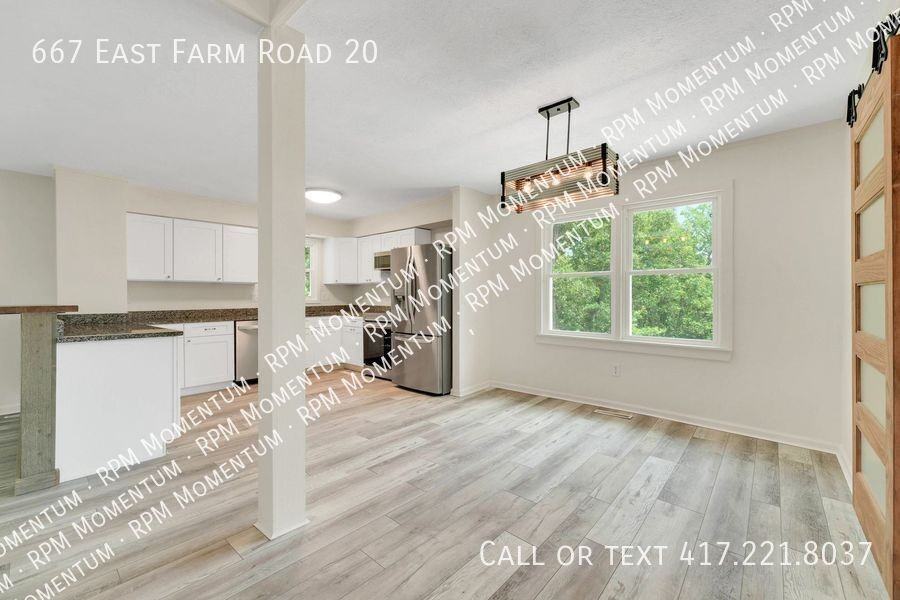 667 E Farm Road 20 - Photo 4 of 44