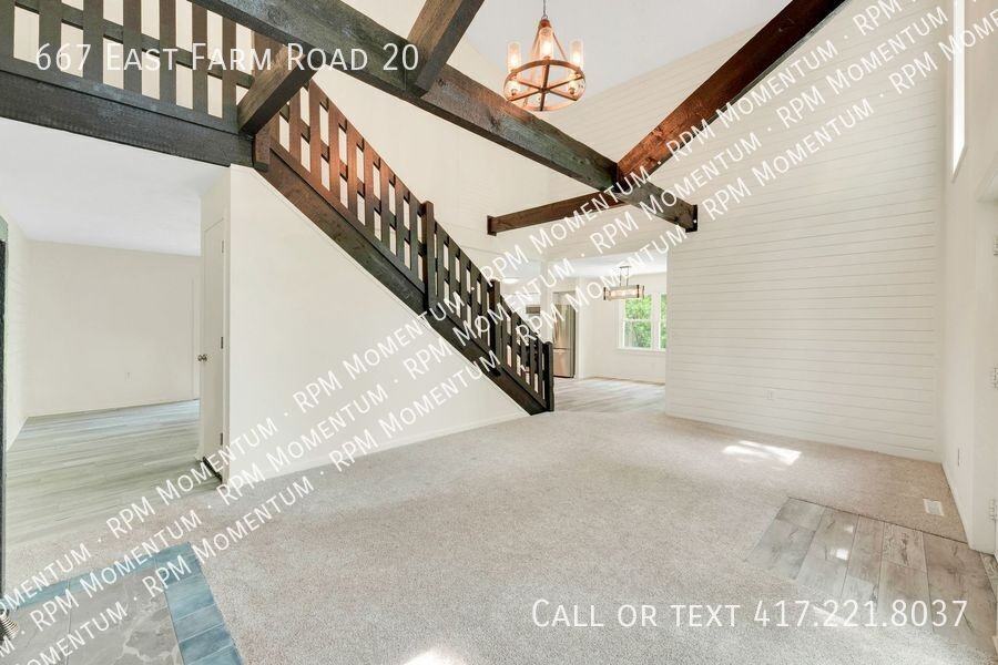 667 E Farm Road 20 - Photo 6 of 44