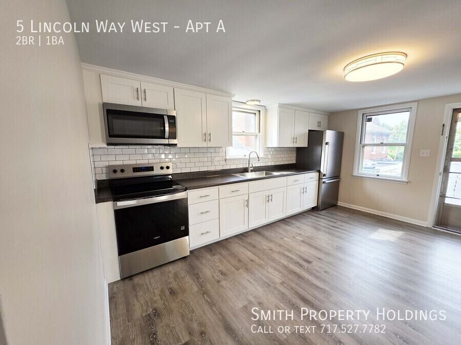 5 Lincoln Way W Apt A - Photo 3 of 21