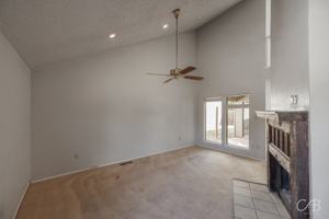 featured image of 70 Harbour Town St