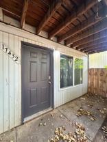 17432 Se Powell Blvd - Photo 1 of 1