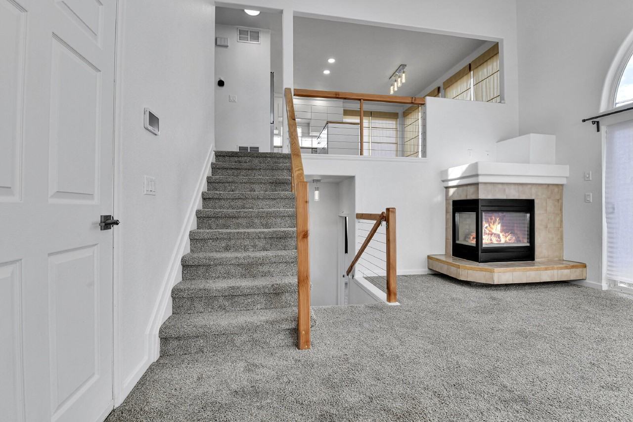 4692 Gibraltar St - Photo 3 of 43