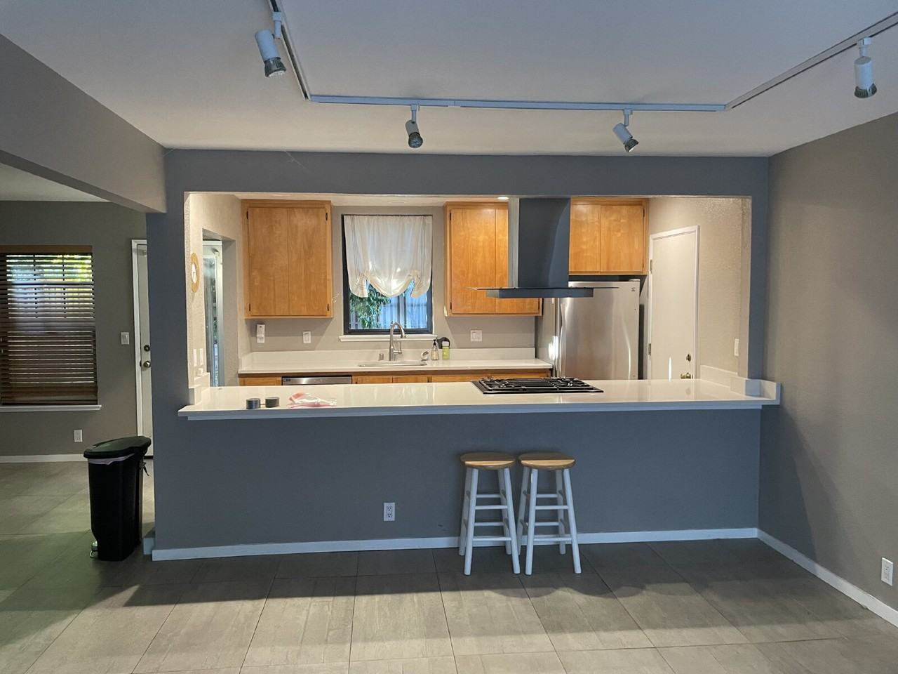 2314 Amapola Dr - Photo 2 of 8