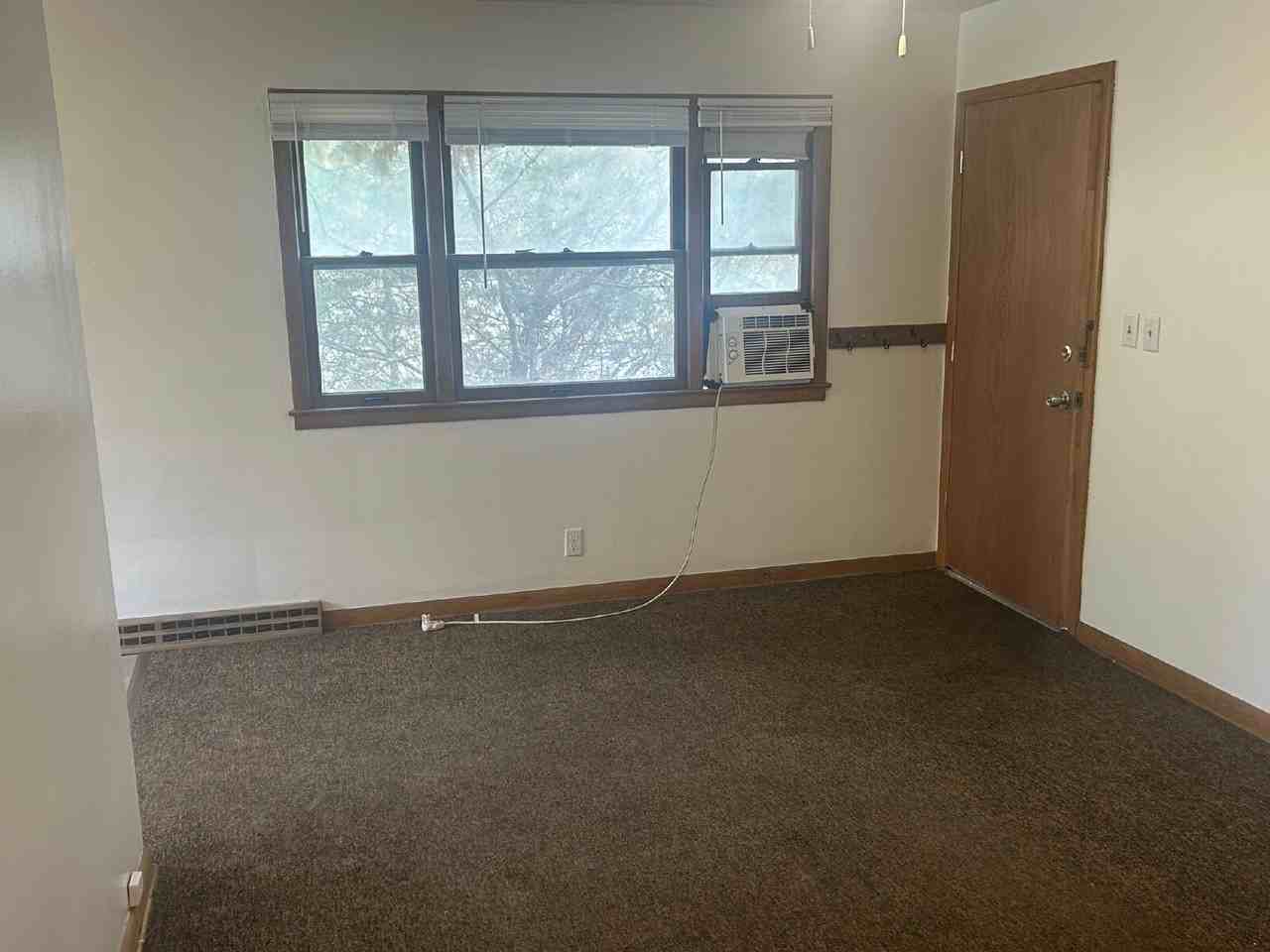 4715 W Wells St - Photo 3 of 11