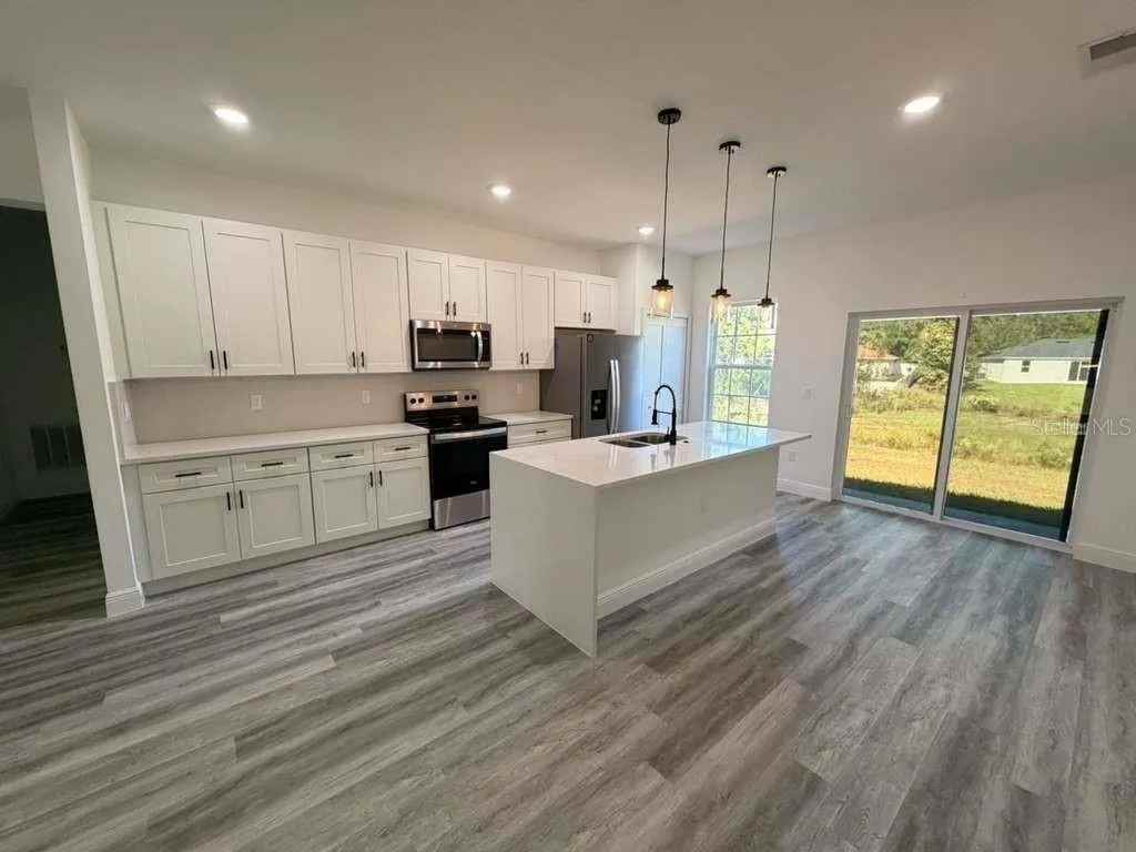 5375 Sw 161st Place Rd - Photo 3 of 12