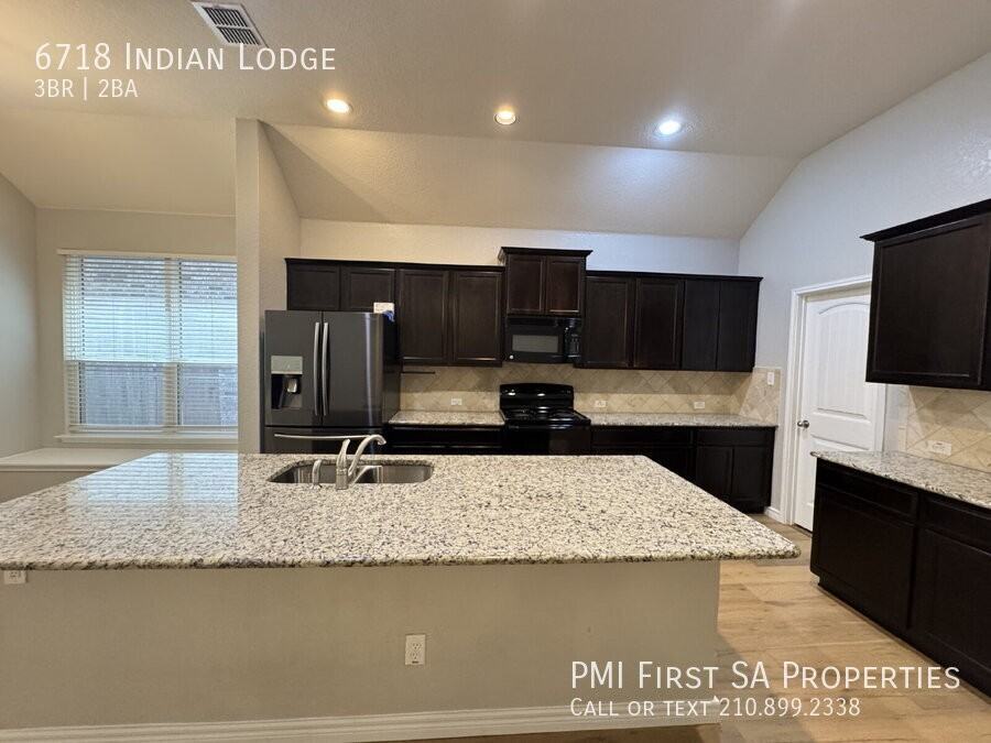 6718 Indian Lodge - Photo 4 of 21
