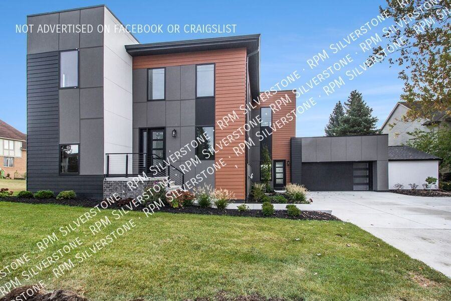 6480 John R Rd - Photo 3 of 27