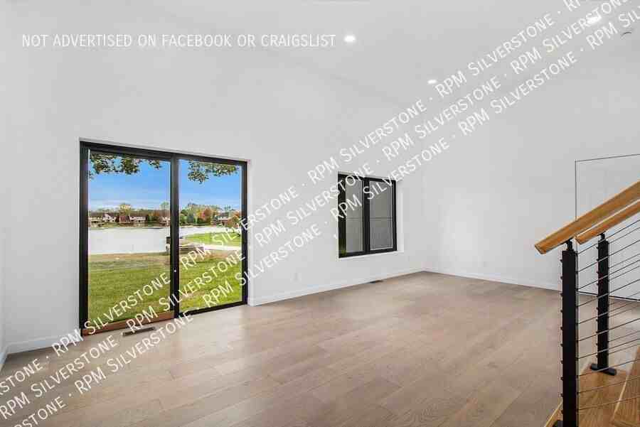 6480 John R Rd - Photo 5 of 27