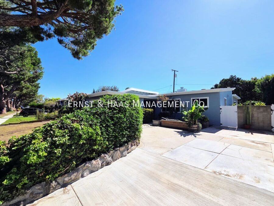 6136 E Keynote St - Photo 2 of 32