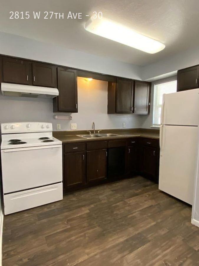 2815 Sw 27th Ave #30 - Photo 4 of 18