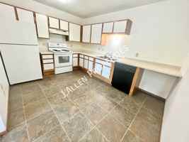 featured image of 904 Riverfront Rd #18