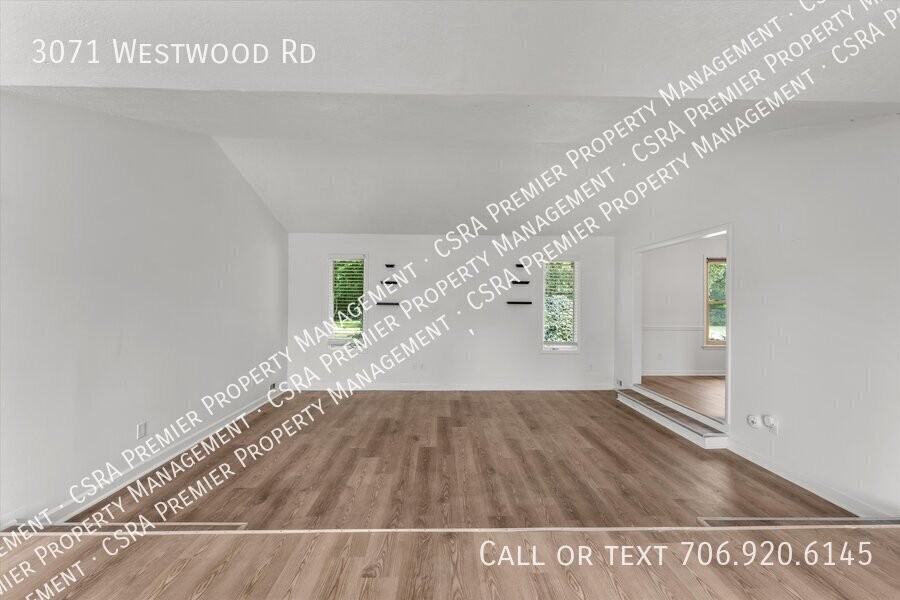 3071 Westwood Rd - Photo 4 of 36