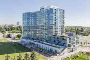 featured image of 30 Uxborough Pl Nw