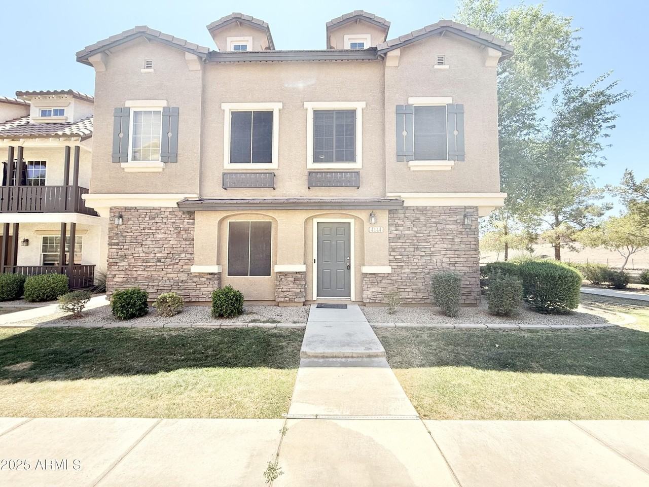 4144 E Jasper Dr - Photo 3 of 31