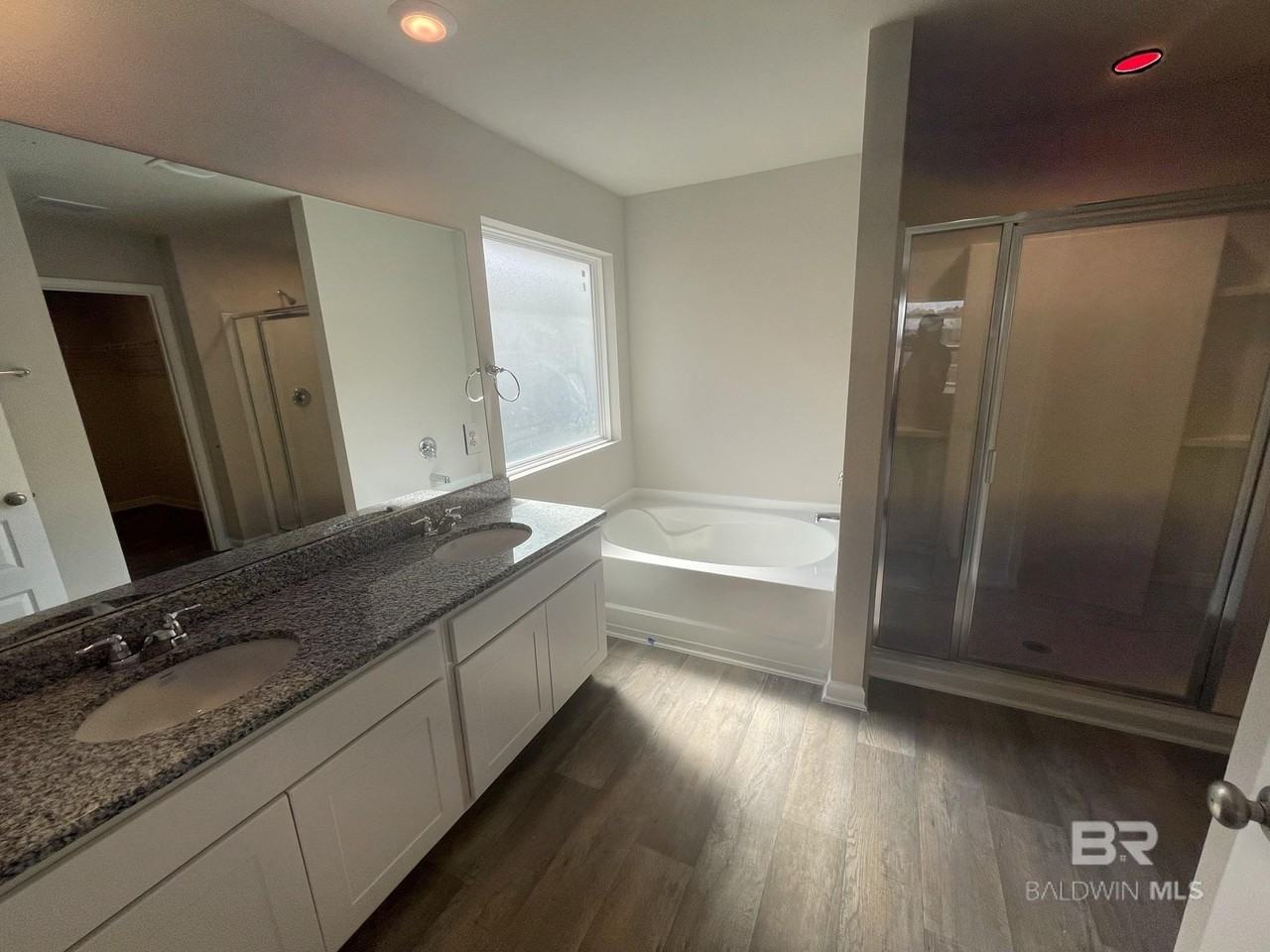 205 Burnston Way - Photo 4 of 18