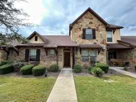 3212 Travis Cole Ave - Photo 1 of 1