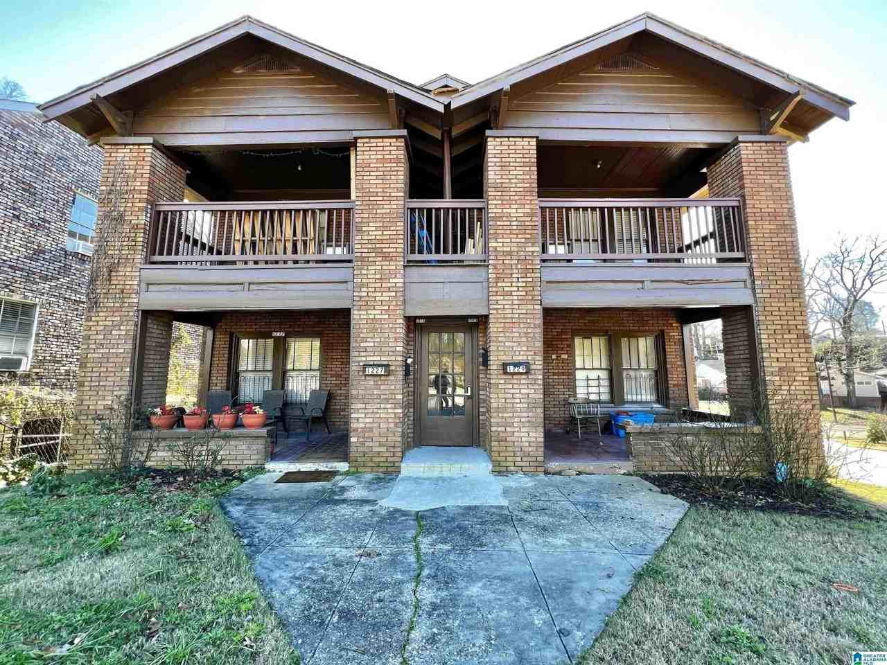 1229 8th Ave #B - Photo 4 of 12