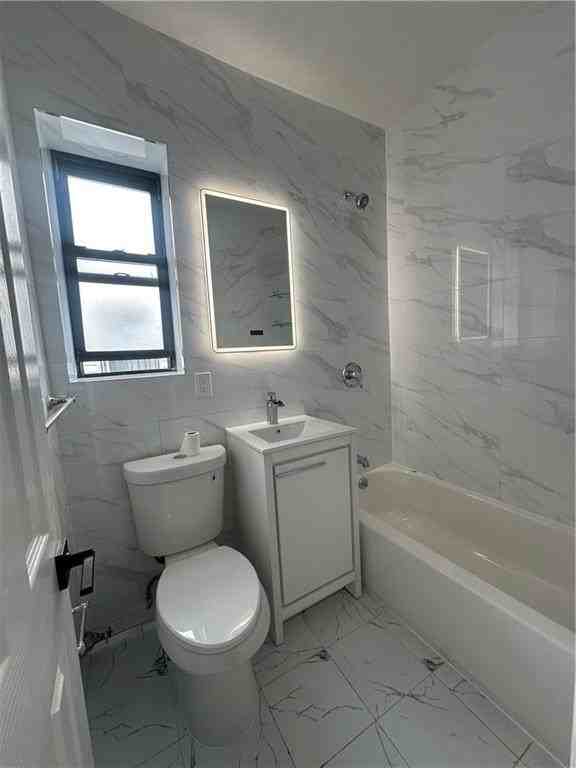 801 Albany Avenue - Photo 3 of 13