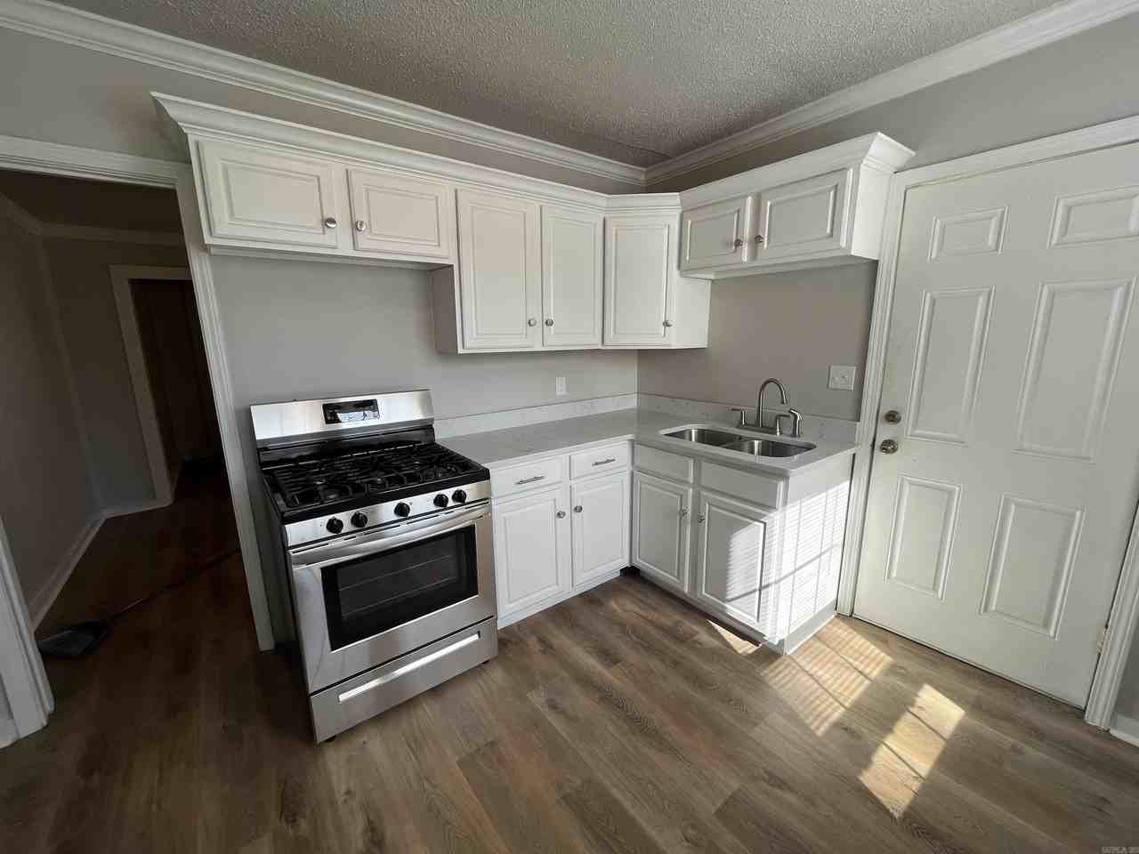 4101 A St - Photo 3 of 12