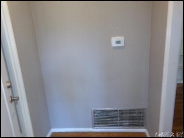 1400 South Taylor Street - Photo 3 of 24