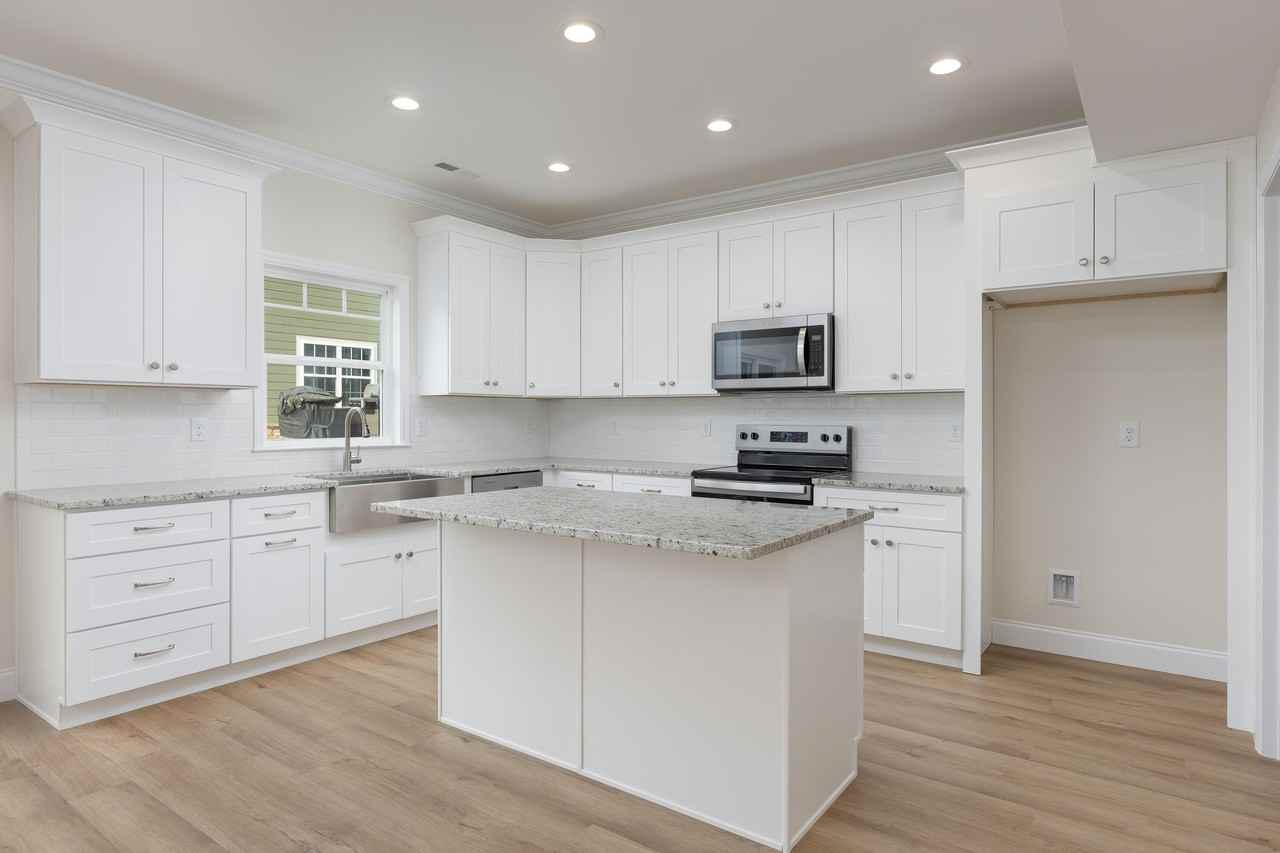 5029 Solar Ln Nw - Photo 6 of 28