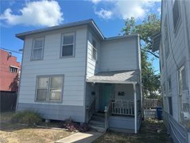 3412 Denver Ave Apt A #A - Photo 1 of 1