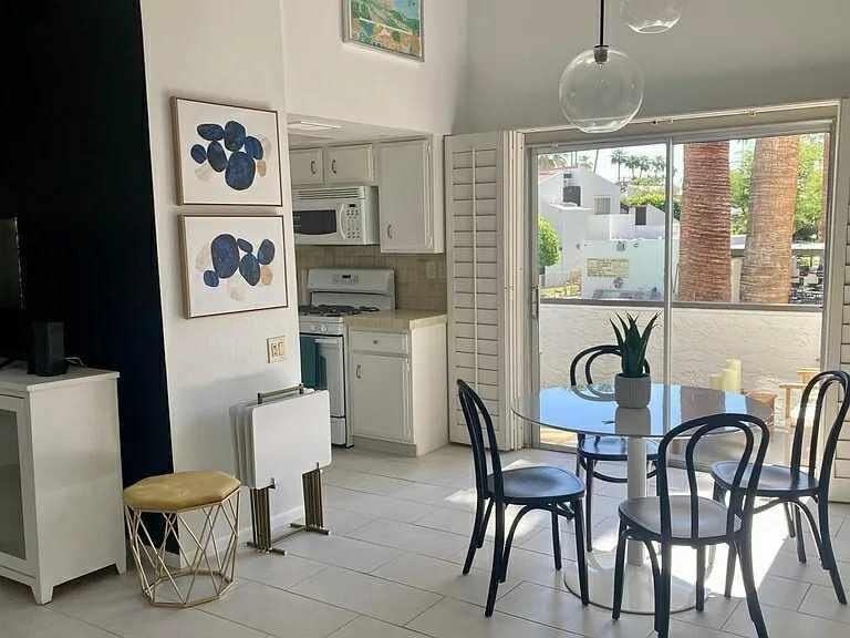 1428 S Camino Real - Photo 6 of 20