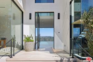 featured image of 2180 Stradella Rd