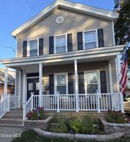 featured image of 425 Sixth Avenue