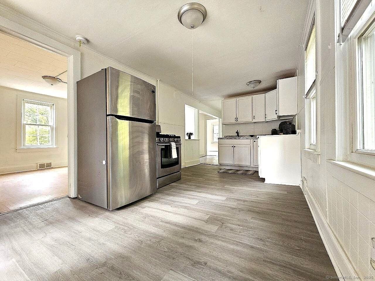 10 Benedict St - Photo 4 of 40