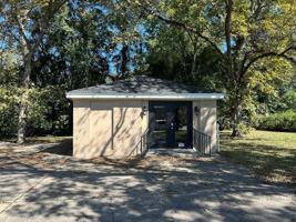 featured image of 101 Gaines St