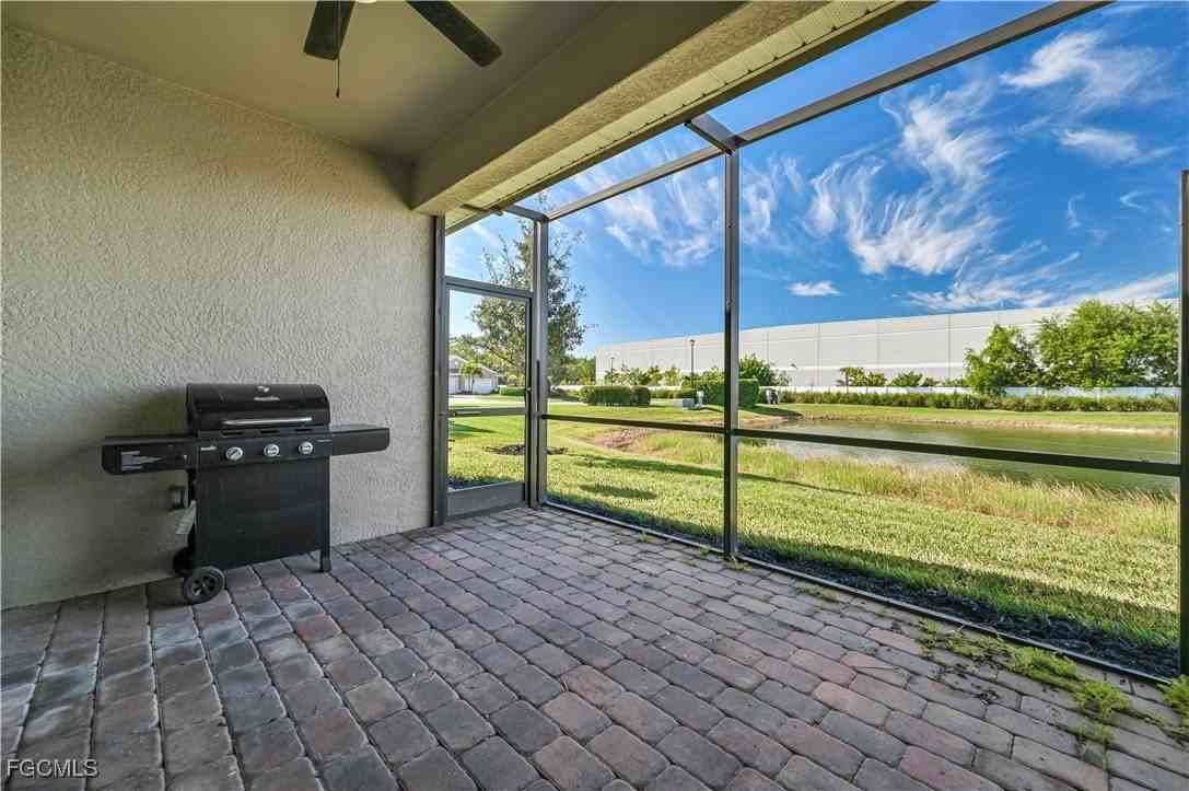 3586 Bridgewell Ct - Photo 3 of 24