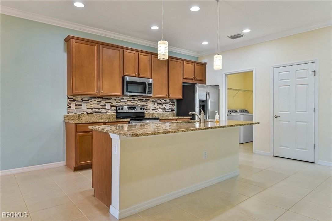 3586 Bridgewell Ct - Photo 5 of 24