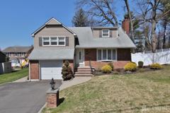 611 E Crescent Pkwy - Photo 1 of 1